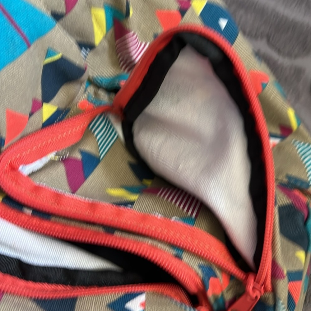 Kavu Rope Sling Bag Backpack | Retired Pattern: Range | EUC - Picture 7 of 9